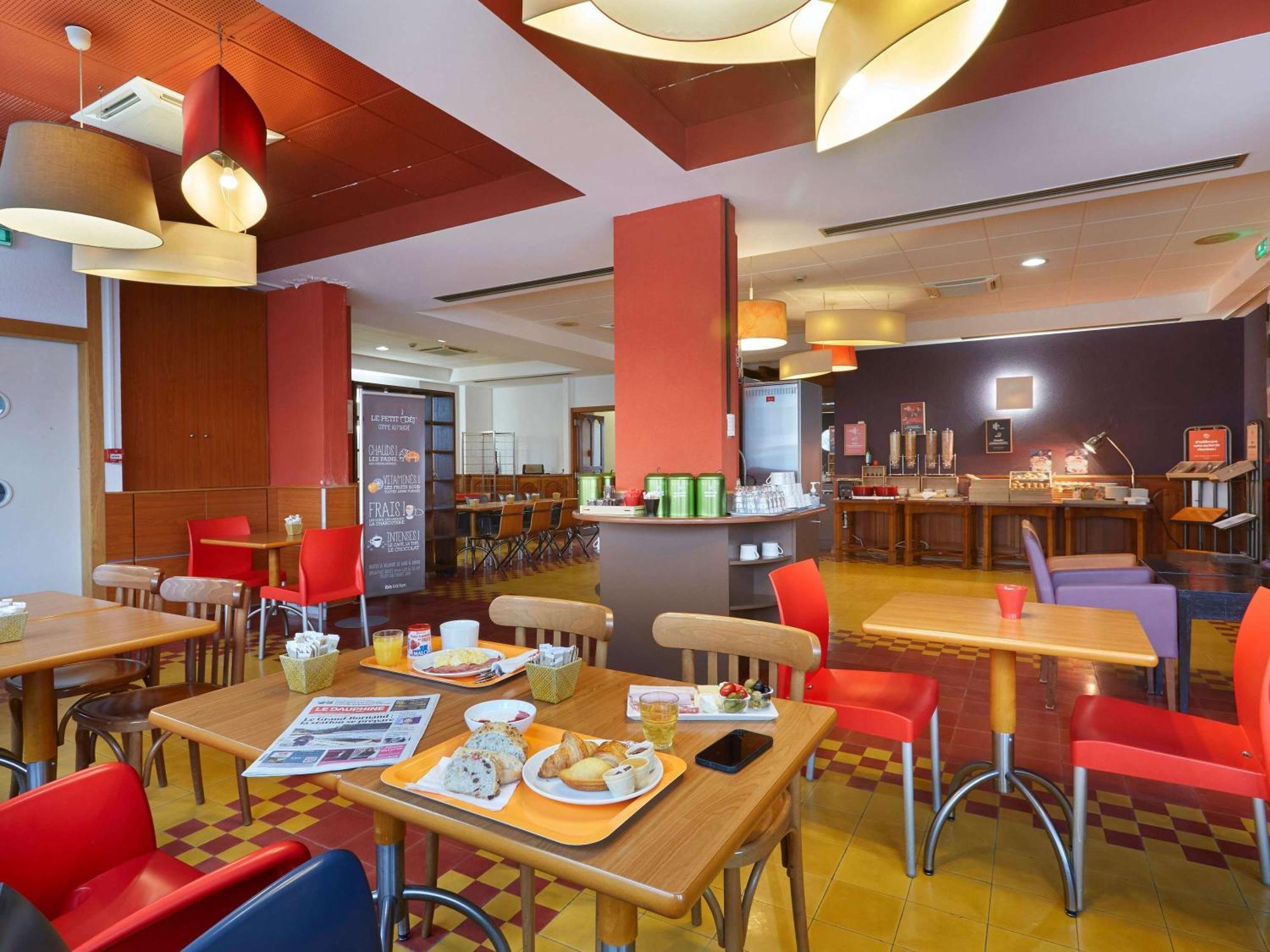 Hotel ibis Annemasse-Genève à Ambilly Extérieur photo
