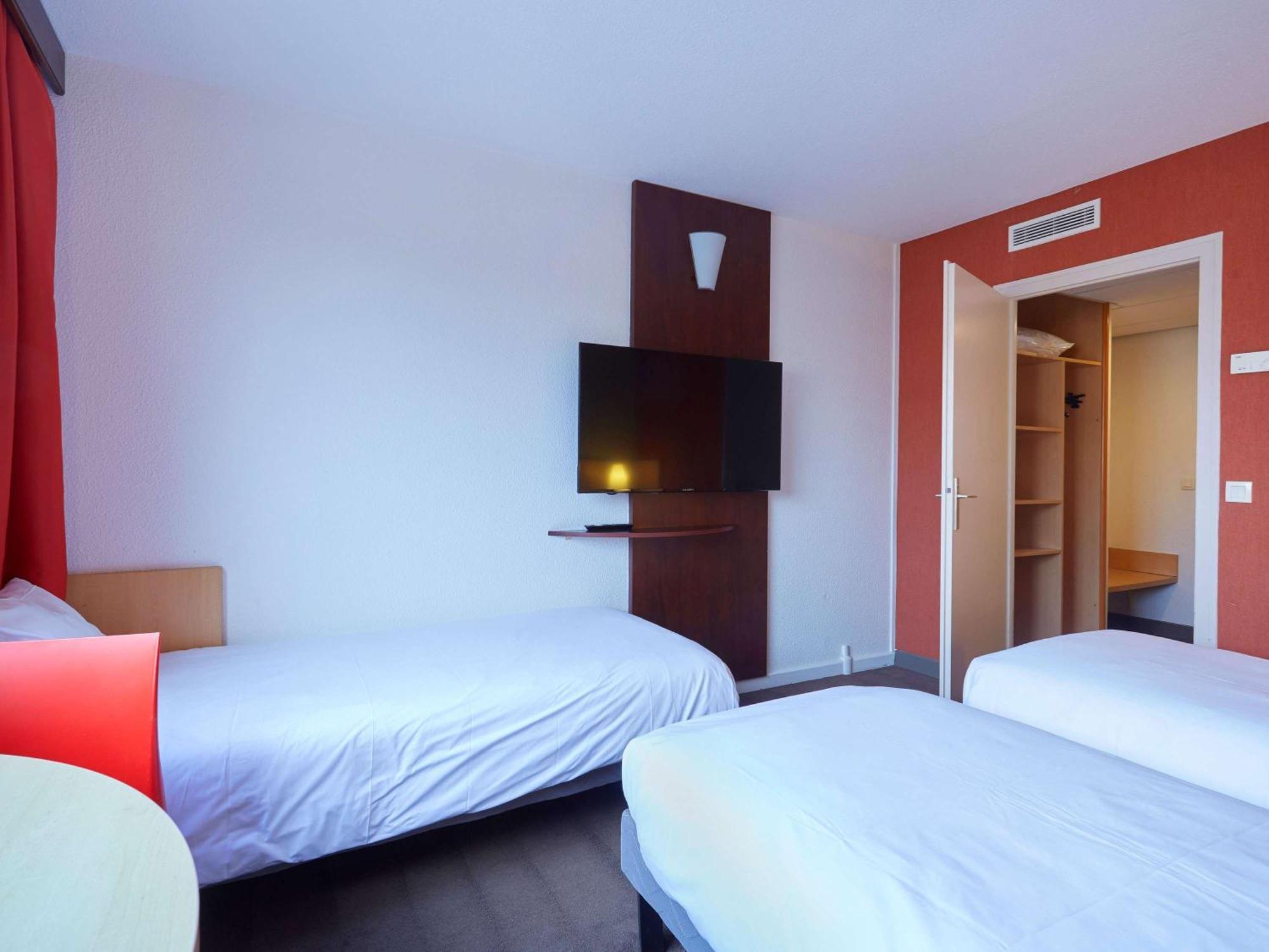 Hotel ibis Annemasse-Genève à Ambilly Extérieur photo