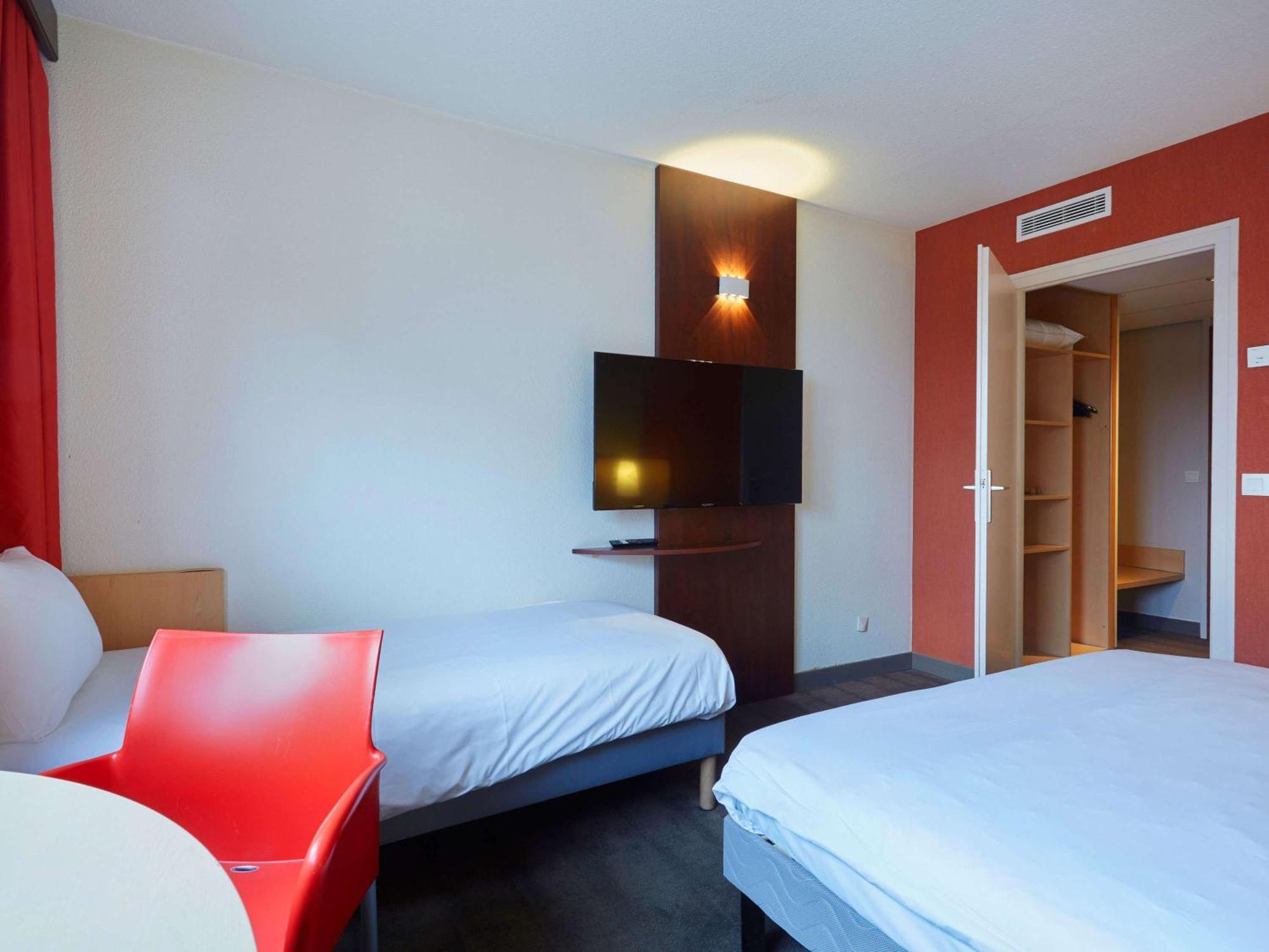 Hotel ibis Annemasse-Genève à Ambilly Extérieur photo