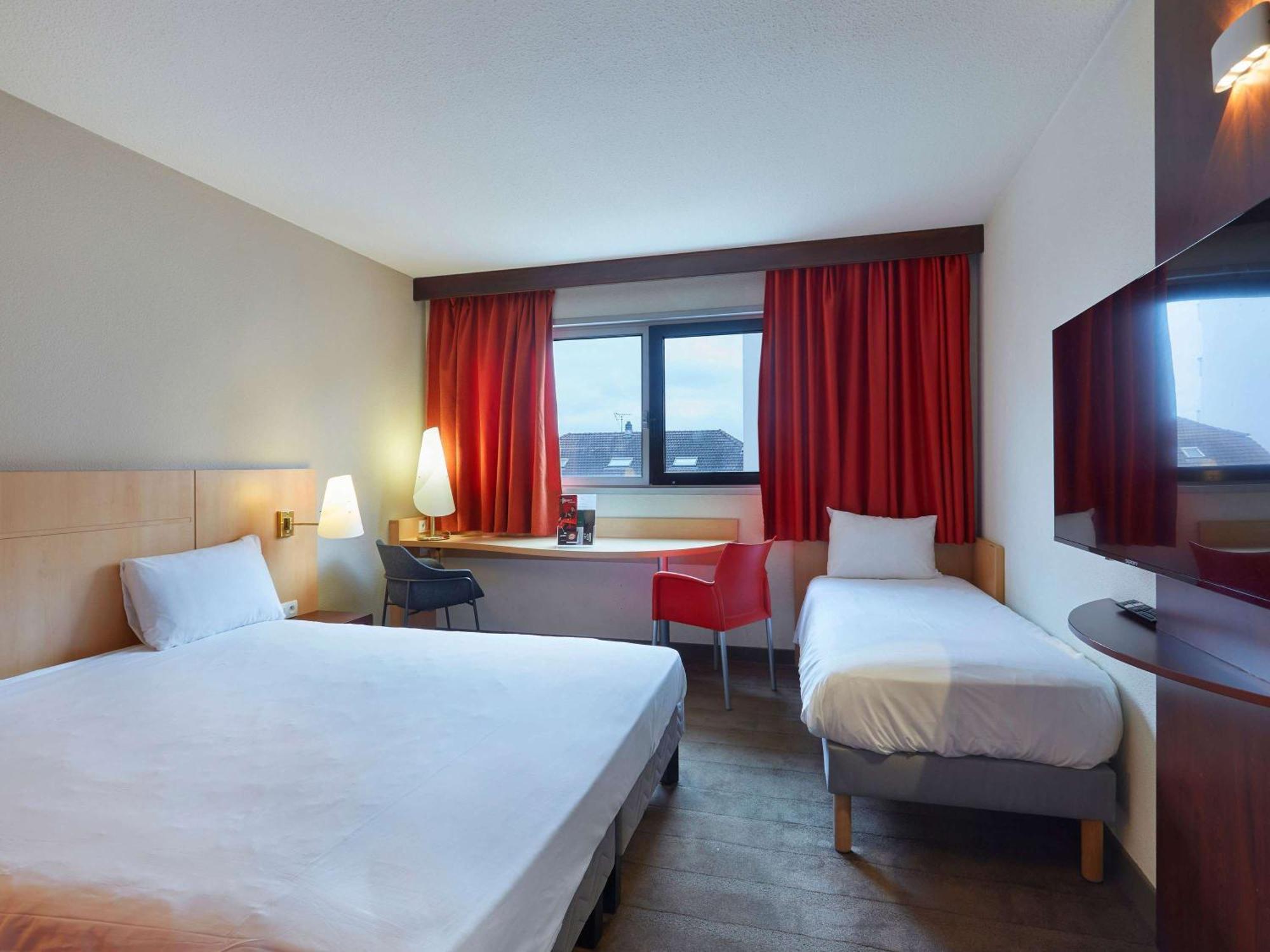 Hotel ibis Annemasse-Genève à Ambilly Extérieur photo