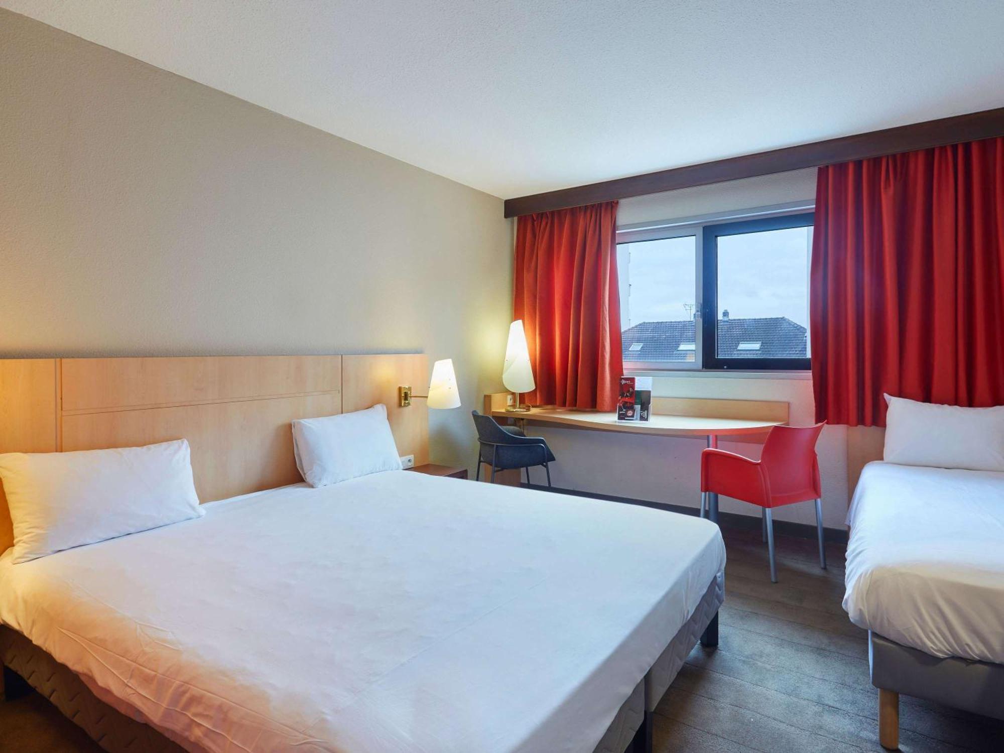 Hotel ibis Annemasse-Genève à Ambilly Extérieur photo