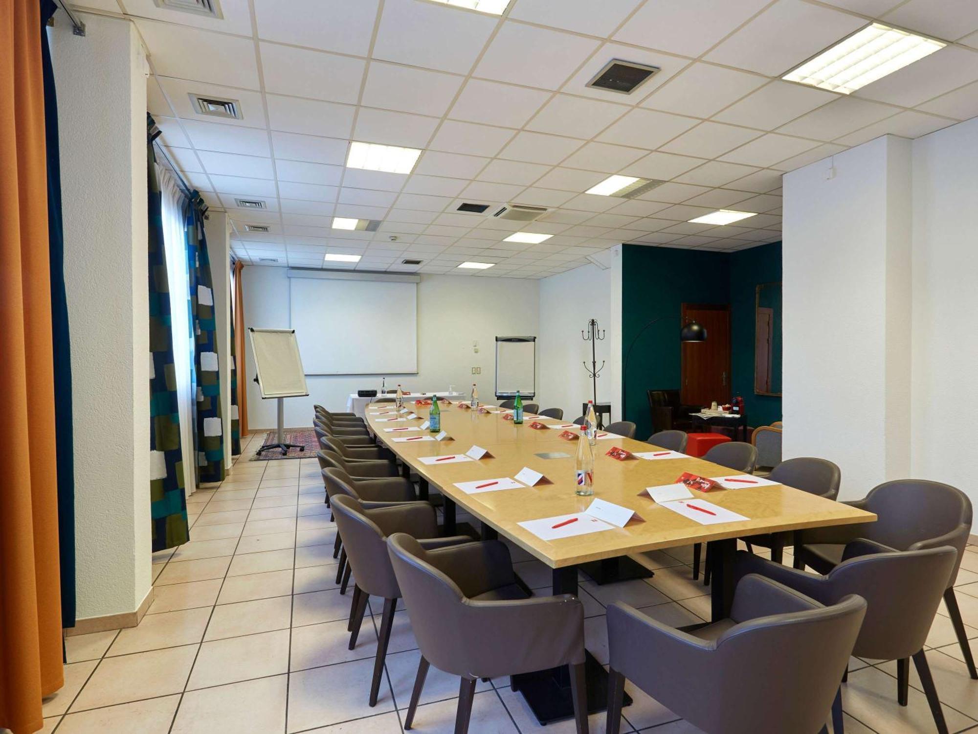 Hotel ibis Annemasse-Genève à Ambilly Extérieur photo